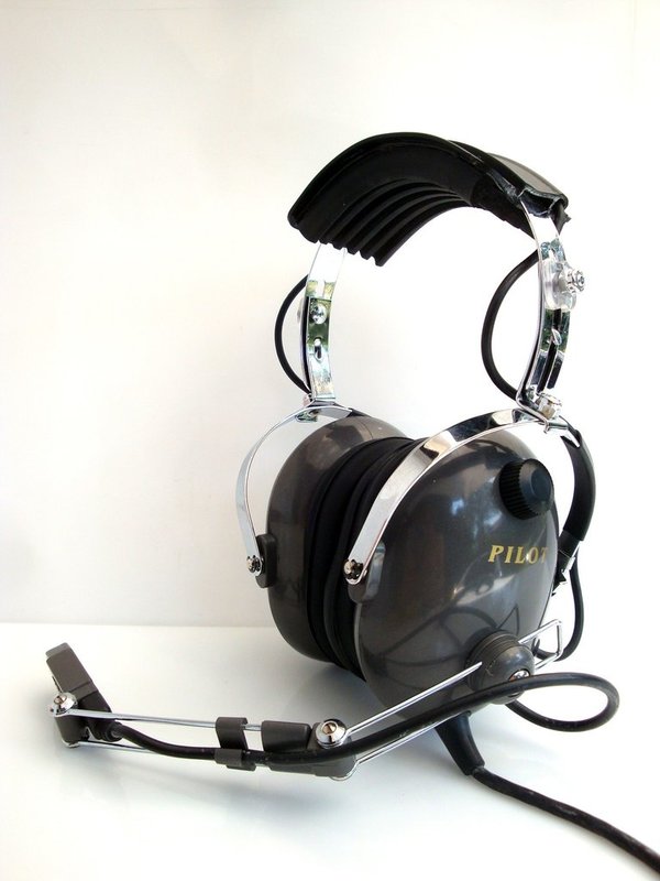 Pilot Communications Aviation Headset PA 11-40